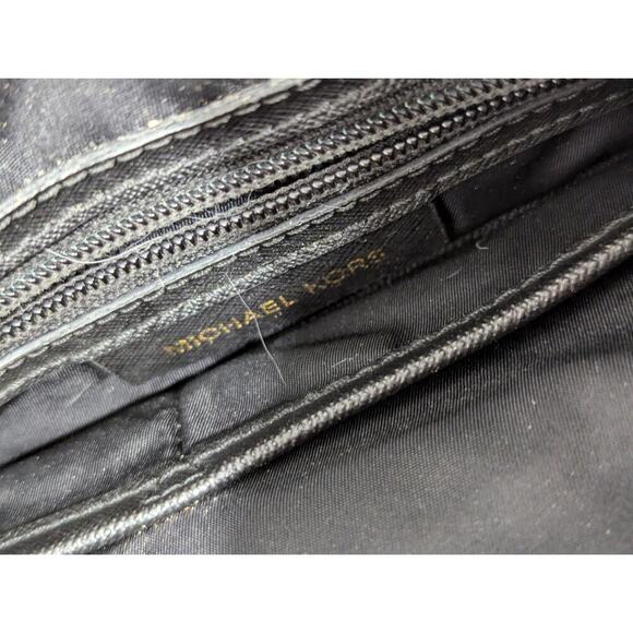 MICHAEL KORS! LUXE BLACK NYLON CROSSBODY W/GOLD HARDWARE PURSE, HANDBAG! - Picture 11 of 13